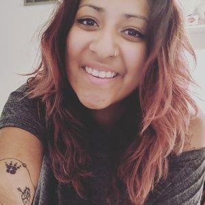 Meet your Posher, Steph